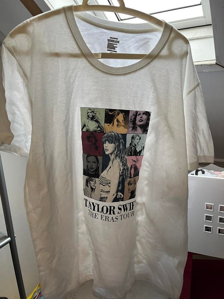 Shirt Taylor Swift Eras Tour . Nieuw, Ophalen of Verzenden, Nieuw, Kleding