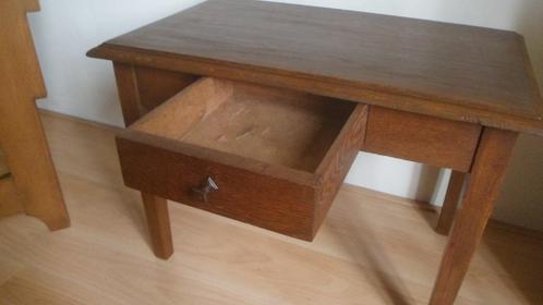 Eiken tafel met laatje 49 cm. hoog cm. tafeltje bijzettafel, Antiek en Kunst, Antiek | Meubels | Tafels, Ophalen of Verzenden