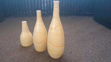 Set van 3 decoratieve keramieken vazen – handgemaakt en stij beschikbaar voor biedingen