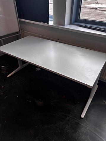 GRATIS bureau - zsm afhalen