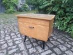 Vintage Nachtkastje Jaren 60/70, Huis en Inrichting, Slaapkamer | Nachtkastjes, Ophalen of Verzenden, Gebruikt, Minder dan 45 cm