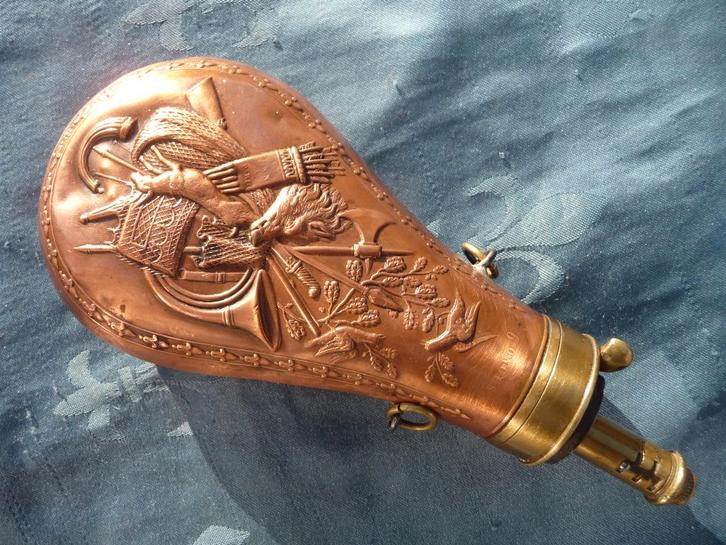 Franse KRUITFLES KRUITHOORN met Jachtafbeelding jagen jacht, Antiek en Kunst, Antiek | Overige Antiek, Ophalen of Verzenden