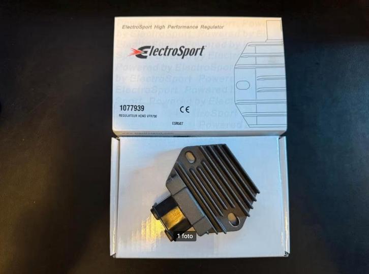 Spanningsregelaar Honda, Motoren, Onderdelen | Honda, Nieuw, Ophalen of Verzenden