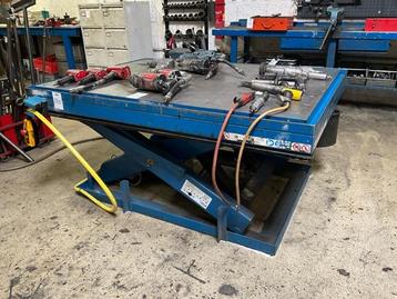 2014 Hymo BX-20-11/12 heftafel beschikbaar voor biedingen