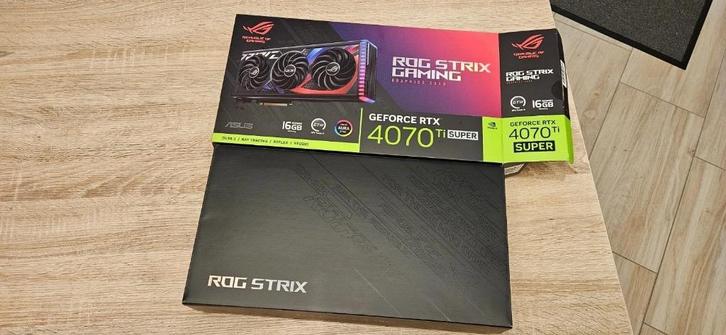Asus ROG Strix GeForce RTX 4070 Ti Super 16GB, Computers en Software, Videokaarten, Zo goed als nieuw, PCI-Express 4.0, GDDR6