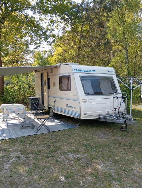 Caravelair caravan met airco ,dwarsbed en eindkeuken, Caravans en Kamperen, Caravans, Particulier, tot en met 4, 750 - 1000 kg