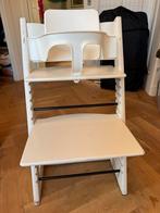 Stokke Tripp Trapp stoel wit met complete newborn-en babyset, Kinderen en Baby's, Kinderstoelen, Ophalen, Gebruikt, Meegroeistoel