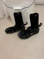 C-skin surfschoenen 5mm, Ophalen, Zo goed als nieuw, Kind, Zeil- of Surfschoenen