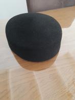 Mooi klein zwart vilt dames hoedje nieuw, Kleding | Dames, Hoeden en Petten, Ophalen of Verzenden, Nieuw, One size fits all