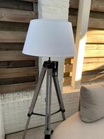 Vloerlamp NIEUW / 3 poot witte lampenkap, Ophalen, Zo goed als nieuw, Metaal