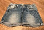 Vingino short zgan, Kinderen en Baby's, Kinderkleding | Maat 158, Broek, Meisje, Ophalen of Verzenden, Zo goed als nieuw