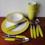 Mepal 2 persoons servies+bestek, Caravans en Kamperen, Kampeeraccessoires, Ophalen of Verzenden, Zo goed als nieuw