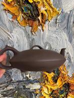 Zisha Yixing theepot, Antiek en Kunst, Antiek | Keramiek en Aardewerk, Ophalen of Verzenden