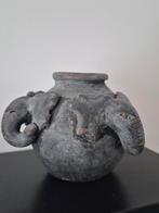 Aardewerk potje met olifanten, Antiek en Kunst, Ophalen of Verzenden
