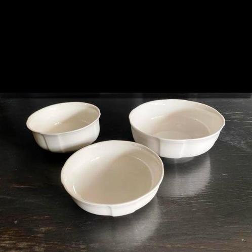 Villeroy & Boch Manoir 12,5..12..14,5cm.Dessert.Schaaltjes, Huis en Inrichting, Keuken | Servies, Zo goed als nieuw, Schaal of Schalen