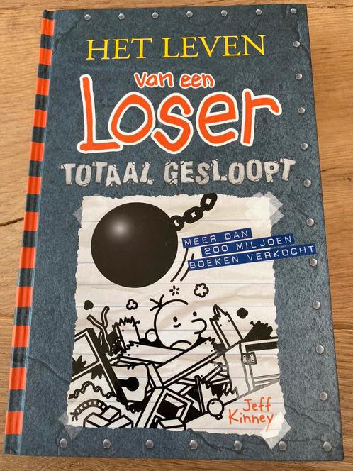 Het leven van een loser, Totaal gesloopt - Jeffrey Kinney, Boeken, Kinderboeken | Jeugd | 10 tot 12 jaar, Zo goed als nieuw, Ophalen of Verzenden