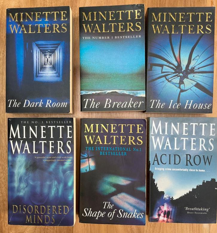 6 boeken van Minette Walters (engelstalig), Boeken, Thrillers, Zo goed als nieuw, Ophalen of Verzenden