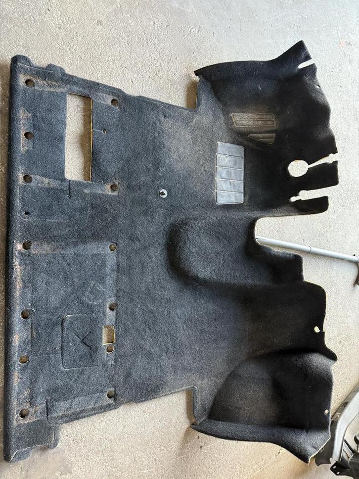 Volkswagen T5 T6 vloerbedekking zwart, Auto-onderdelen, Interieur en Bekleding, Volkswagen, Gebruikt, Ophalen of Verzenden