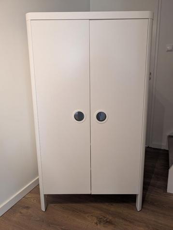 Gratis kledingkast kinderkamer IKEA BUSUNGE beschikbaar voor biedingen