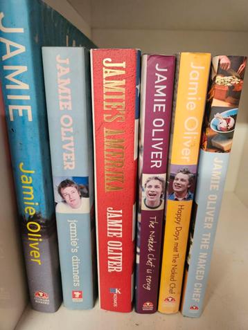 Jamie Oliver Kookboeken - 6 Stuks beschikbaar voor biedingen