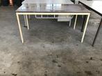 Vintage tafel met cadeaupapier houder, Ophalen, Gebruikt
