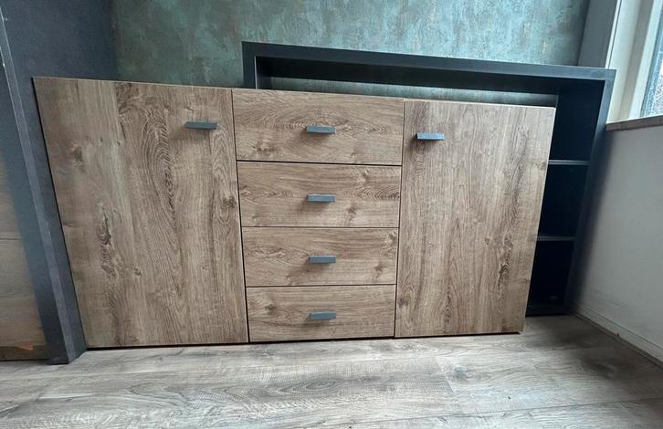Dressoir “Bello”, Huis en Inrichting, Kasten | Dressoirs, Zo goed als nieuw, 150 tot 200 cm, 25 tot 50 cm, Ophalen