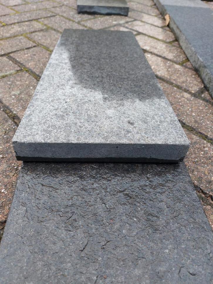 Vijverrand basalt 20 cm x 3 cm, Tuin en Terras, Terrasdelen en Vlonders, Ophalen