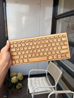 Bamboe toetsenbord bluetooth, Computers en Software, Toetsenborden, Ophalen of Verzenden, Zo goed als nieuw