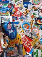 Schoenendoos vol stickers. Reclame. Vintage, Ophalen of Verzenden, Zo goed als nieuw, Meerdere stickers