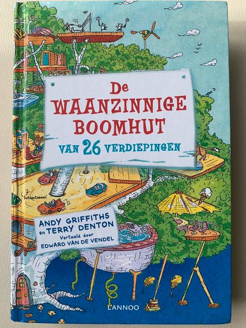 De waanzinnige boomhut van 26 verdiepingen deel 2, Boeken, Kinderboeken | Jeugd | onder 10 jaar, Zo goed als nieuw, Ophalen of Verzenden