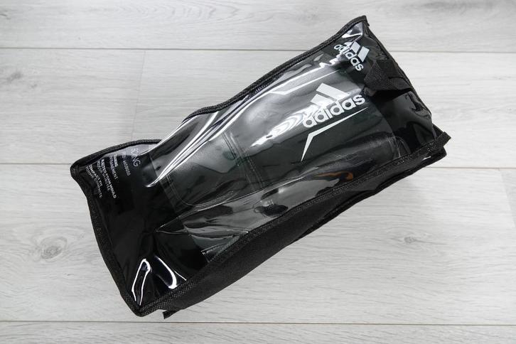 ADIDAS Bokshandschoenen , 14 OZ, NIEUW, Sport en Fitness, Boksen, Nieuw, Bokshandschoenen, Verzenden