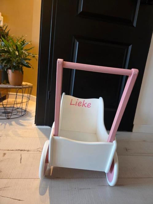 Houten poppenwagen, Kinderen en Baby's, Speelgoed | Houten speelgoed, Zo goed als nieuw, Duw- of Trekspeelgoed, Ophalen