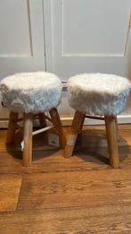 2 nieuwe witte teddy kurkjes, Huis en Inrichting, Krukjes, Ophalen of Verzenden, Nieuw, Hout