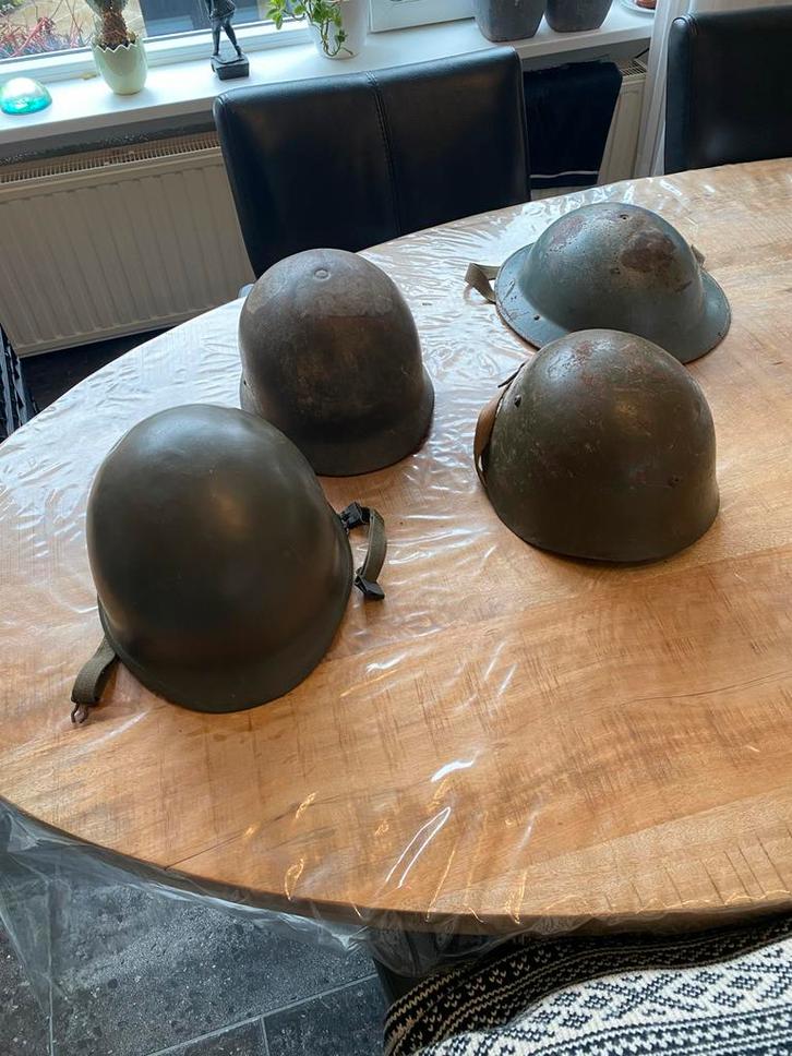 Collectie militaire helmen, Verzamelen, Militaria | Algemeen, Overige soorten, Helm of Baret, Overige gebieden, Ophalen of Verzenden