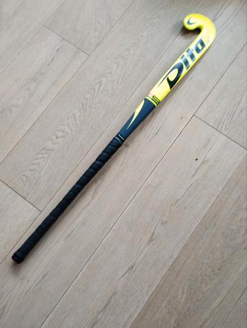 Dita megapro C20 zaalhockeystik 36,5 L beschikbaar voor biedingen