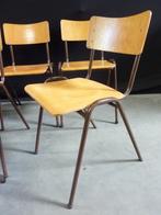 Fraaie oude stoelen / schoolstoelen / stapelstoel vintage, Huis en Inrichting, Stoelen, Gebruikt, Bruin, Vintage, Ophalen of Verzenden