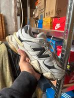 New Balance 9060 Black White 44.5, Ophalen of Verzenden, Zo goed als nieuw, Zwart