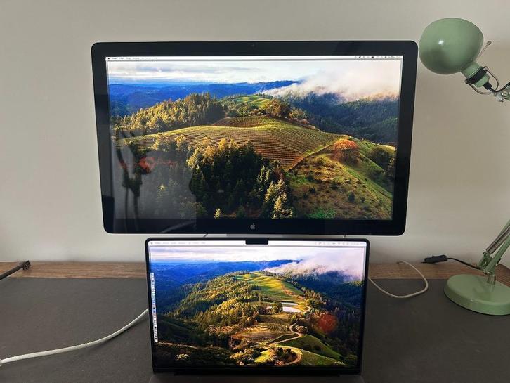 Apple thunderbolt display 27 inch *nieuwstaat*, Computers en Software, Apple Desktops, Zo goed als nieuw, Overige modellen, SSD