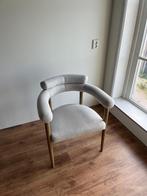 Eetkamerstoel met armleuning in fijn geweven stof, Huis en Inrichting, Stoelen, Ophalen, Zo goed als nieuw, Elegant chic, Eén
