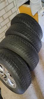 Kia Winterbanden Set 215/70 R16 met Velg, Auto-onderdelen, Ophalen, 16 inch, Banden en Velgen, Winterbanden