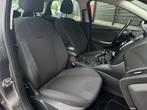 Ford Focus 1.0 EcoBoost Titanium Incl Onderhoud, NAP, RIJKLA, Auto's, Euro 5, Gebruikt, Zwart, Bruin