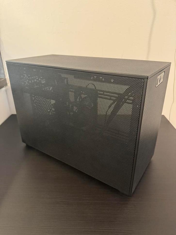 SSUPD Meshroom D pc Case + 2 Thermalright Fans, Computers en Software, Computerbehuizingen, Zo goed als nieuw, Ophalen of Verzenden