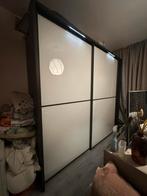 Ruime schuifdeurkast 250cm. incl verlichting en softclose, Ophalen, Eikenhout, 200 cm of meer, Met hangruimte