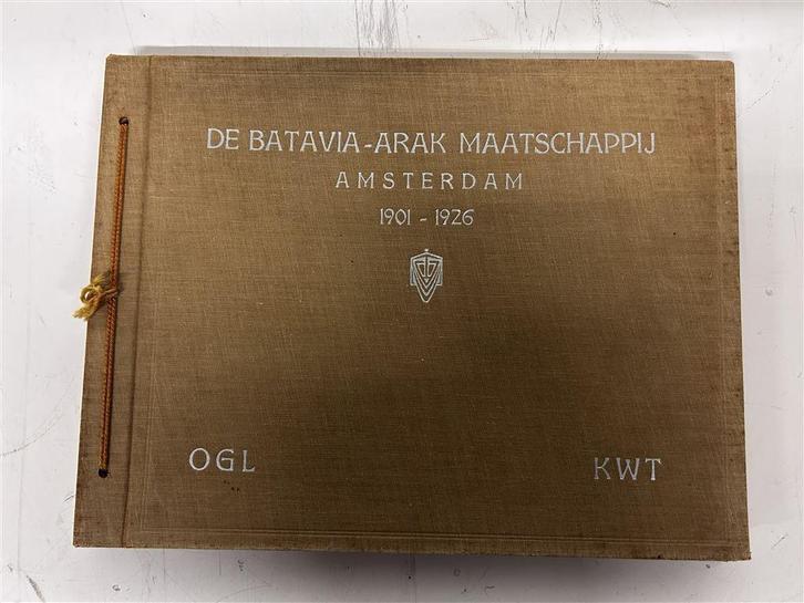 A7123 De Batavia-Arak Maatschappij [Almanak], Boeken, Overige Boeken, Gelezen, Ophalen of Verzenden