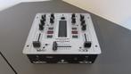 Behringer Pro Mixer VMX 100 2 Channel DJ Mengpaneel met doos, Gebruikt, Ophalen of Verzenden, Microfooningang, Minder dan 5 kanalen