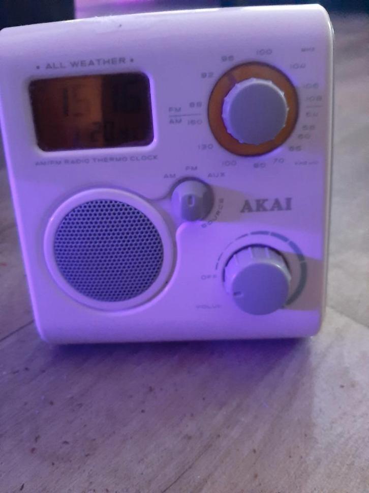 Akai Radio met Klok, Audio, Tv en Foto, Radio's, Gebruikt, Radio, Ophalen of Verzenden
