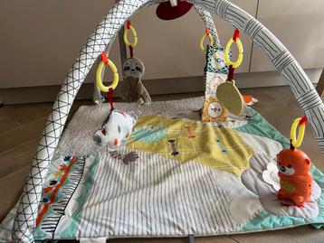Vrolijke FisherPrice babyspeelkleed met kussentje beschikbaar voor biedingen