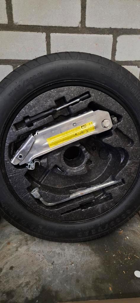 Thuiskomertje in uitstekende staat, Auto-onderdelen, Klein materiaal, Gebruikt, Ophalen