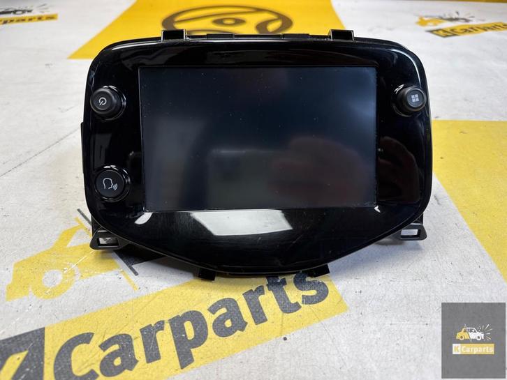 Auto Navigatie Carplay Peugeot 108 c1 Aygo 86140-yv010, Auto-onderdelen, Dashboard en Schakelaars, Toyota, Gebruikt, Ophalen of Verzenden