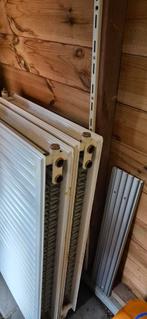 2x Radiator T22 Dubbel Paneel/Lamellen, Ophalen, 30 tot 80 cm, Gebruikt, Hoog rendement (Hr)